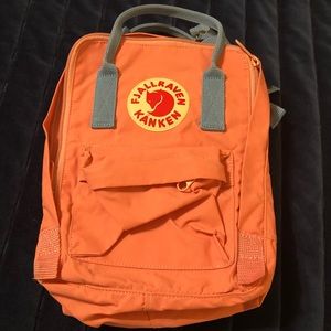 Fjallraven Kanken backpack small